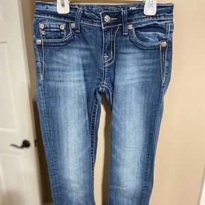 Junior’s Miss Me Skinny Jeans